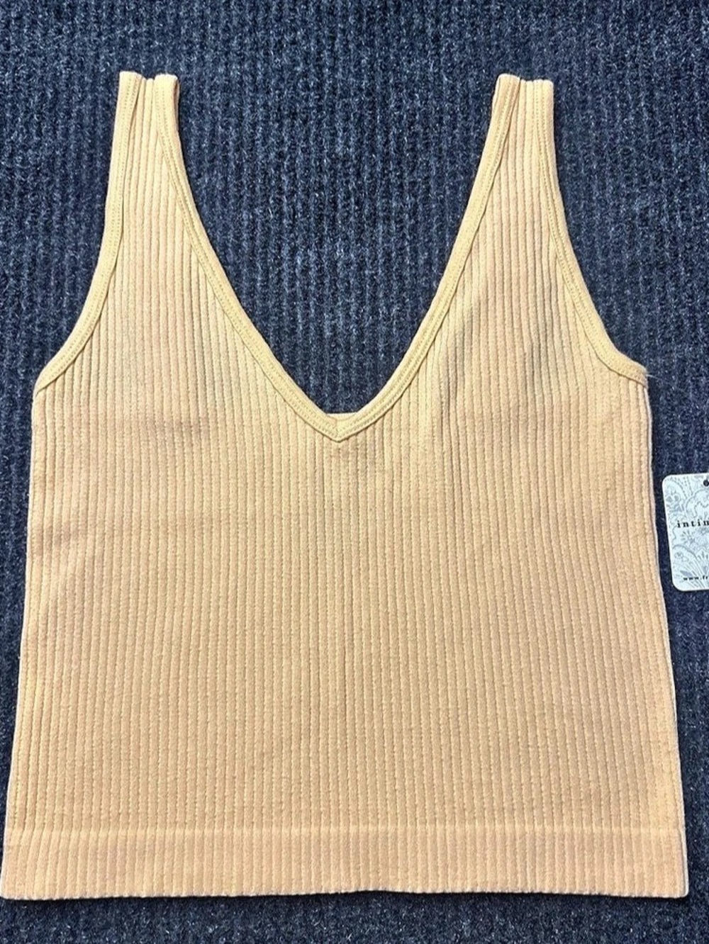 NWT Intimately Free People ribbed V-neck cami/tank 🧡